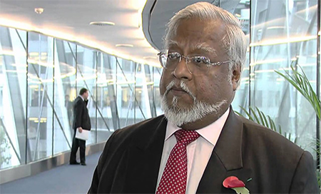 El jefe de la delegación europea, Nirj Deva Parlamento Europeo mantuvo por tres años conversaciones secretas con Corea del Norte